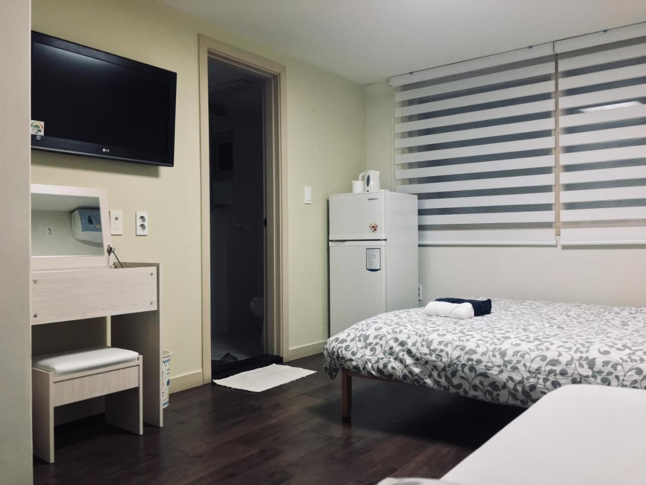 Guest house Hongdae Pencil 2*